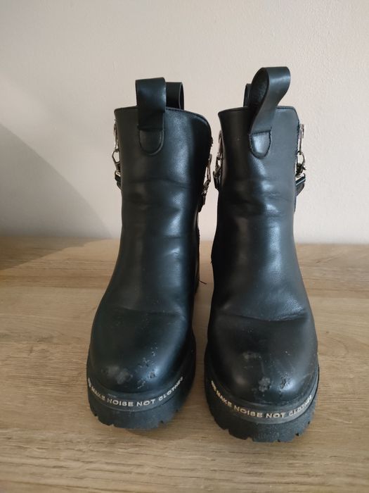 Czarne workery LOVE rozm.36