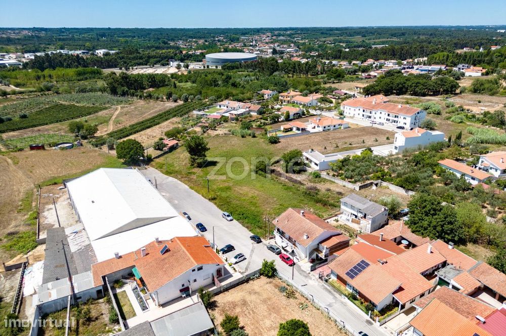 Terreno com 90 metros de frente — Sangalhos, Aveiro