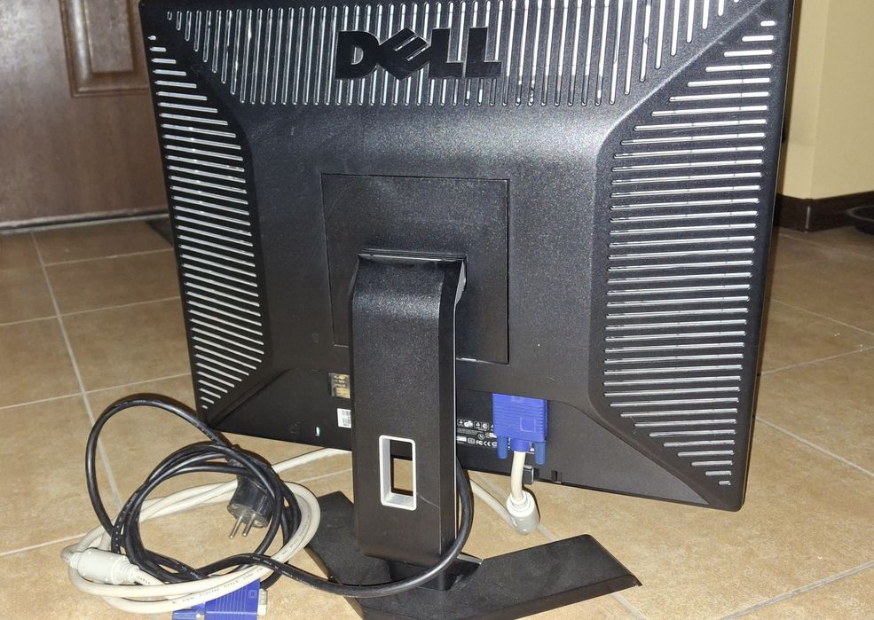 Monitor  DELL 19"