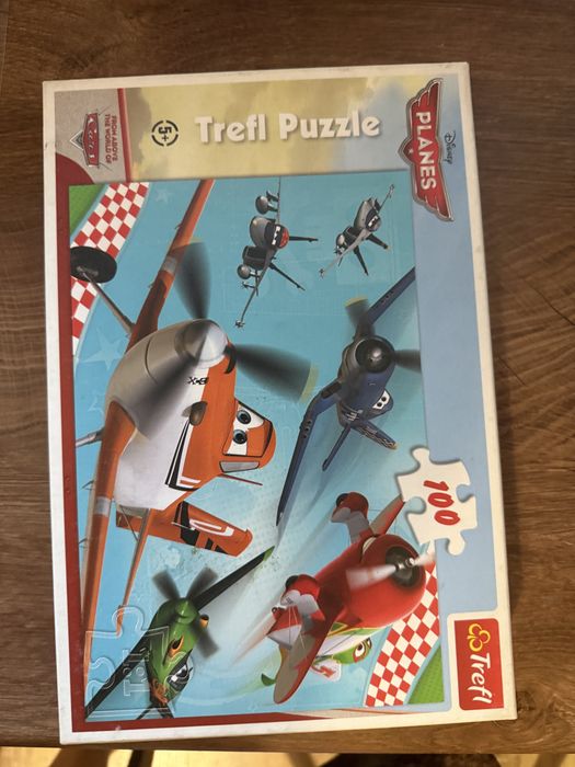 Zestaw puzzli i gier planszowych