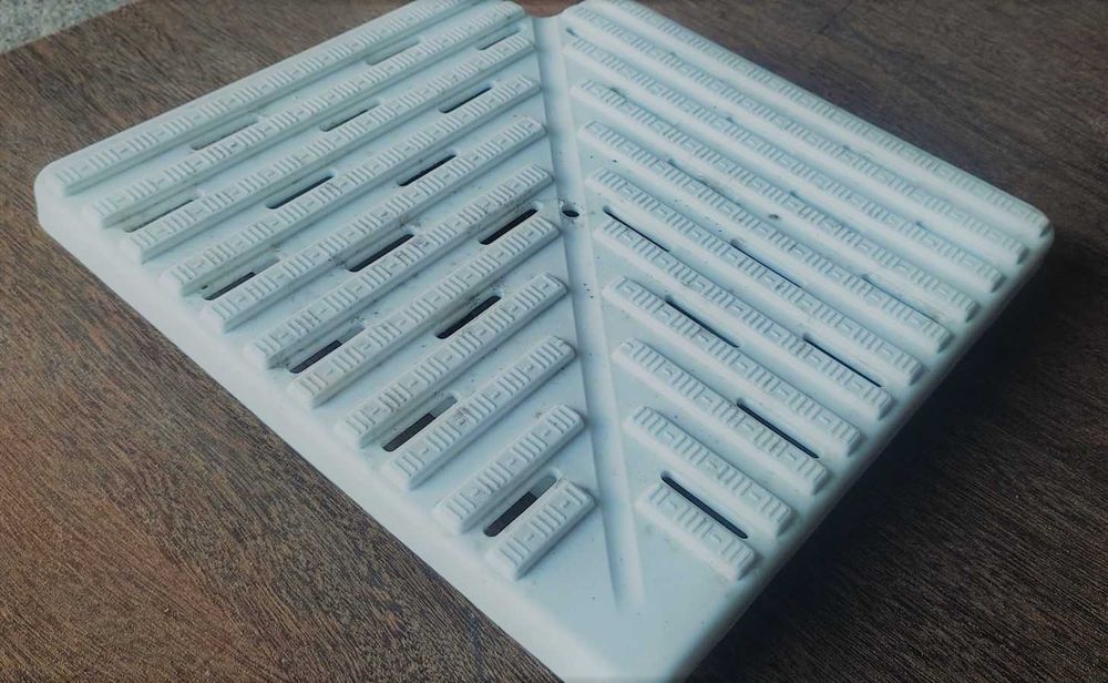 Grelhas flexíveis para piscina (metro Linear)
