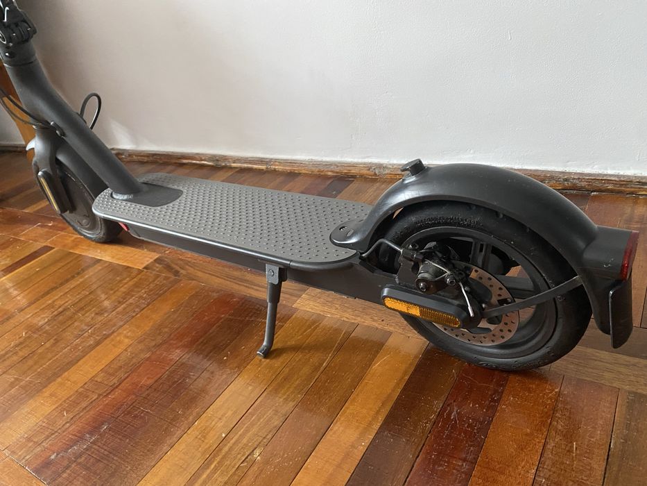 Електросамокат Xiaomi Mi Electric Scooter 1s Black