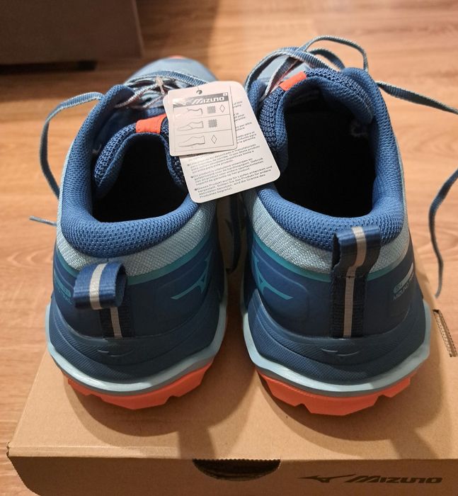 Buty trailowe Mizuno Wave Ibuki 4 nowe