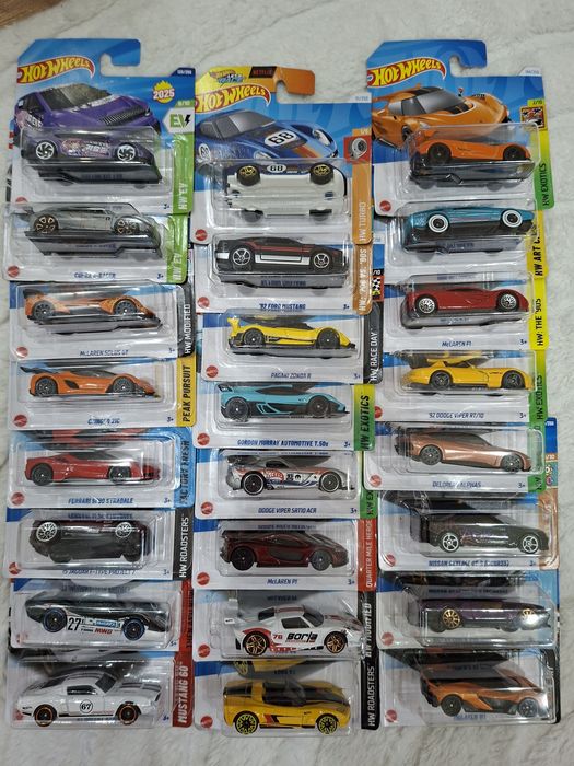 Zestaw HOT Wheels