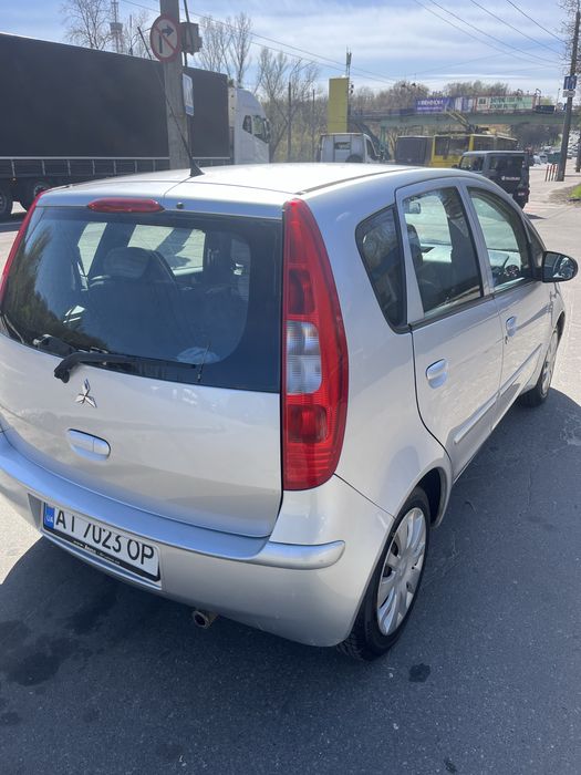 Продам Mitsubishi kolt автомат