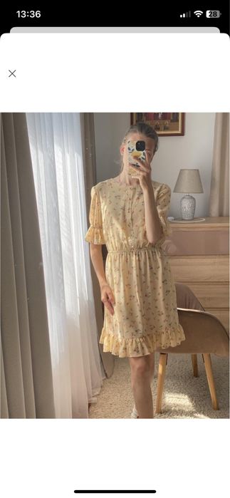 Красиве літнє шифонове плаття, xs-s, в квітковий принт