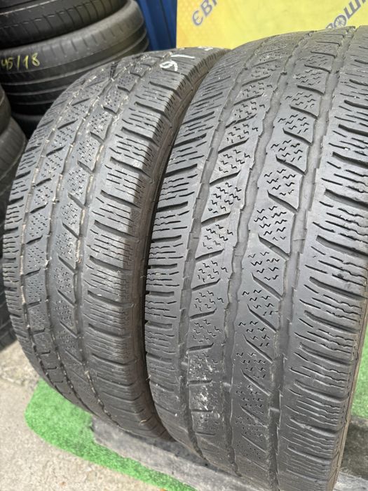 Шини Continental 235/65r16c пара зима склад б/у