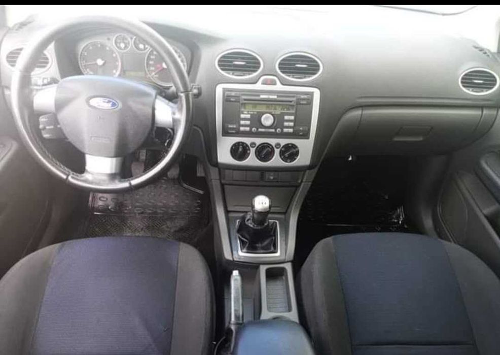 Ford Focus SW — fotografia 6