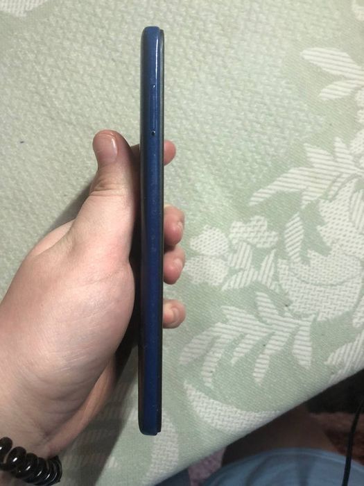 Продам Xiaomi Redmi 8