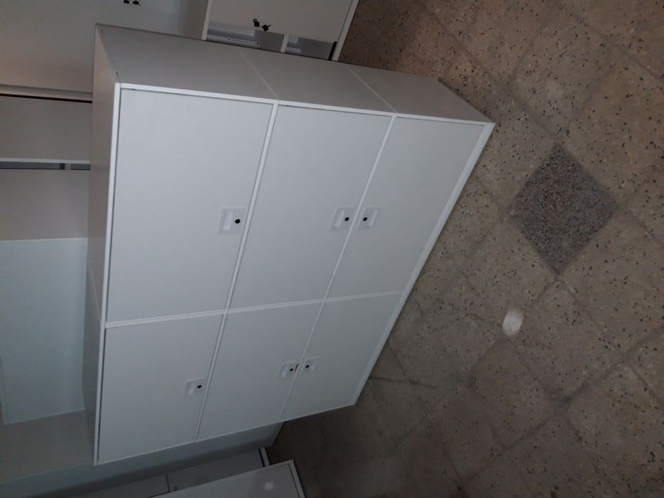 Szafa szafka metalowa biała super stan