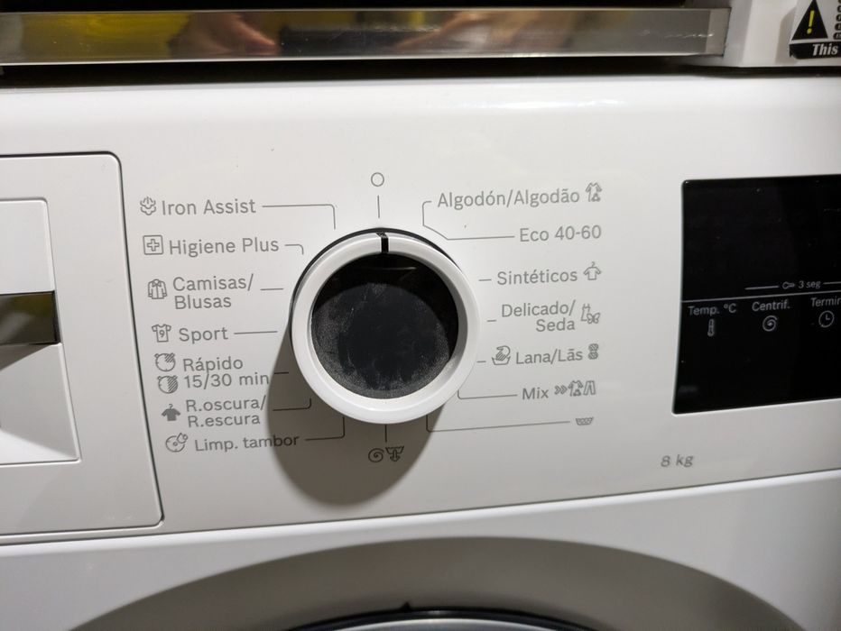 Máquina de Lavar Roupa BOSCH WAN28200ES (8Kg - 1400 rpm - Branco)
