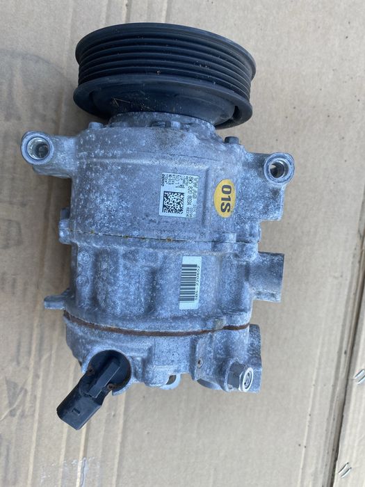 Kompresor klimatyzacji Audi A4 B9 A5