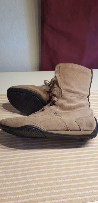 Botas Esprit bege/acastanhadas
