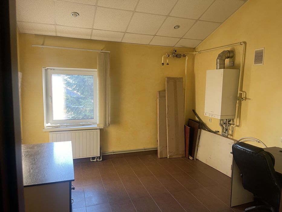 Продається не житлове офісне приміщення