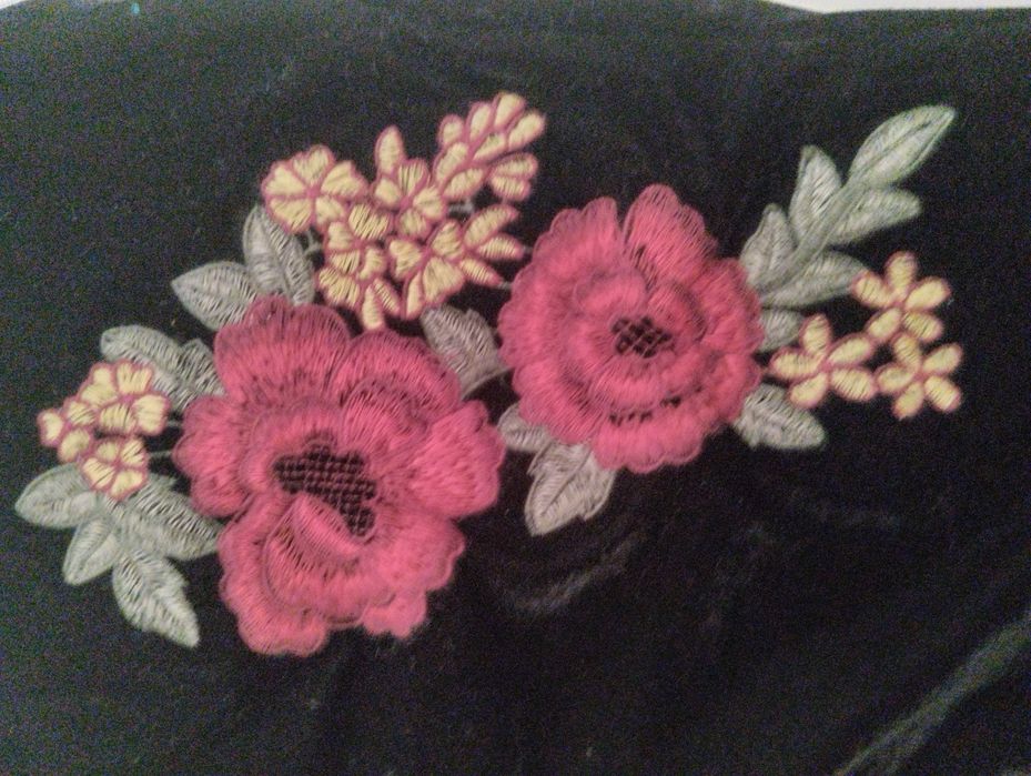 Body preto veludo 8€