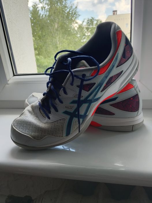 Asics upcourt na halę