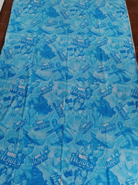 capa de edredão dos super heróis da Marvel