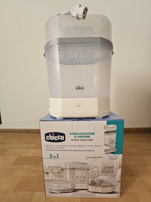 Стерилізатор дитячий Chicco електричний паровий