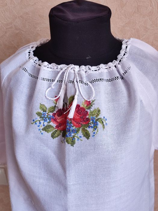 Вишиванка для дівчинки 8-11 років