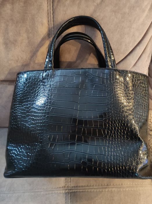 Piękna torebka RESERVED , A4