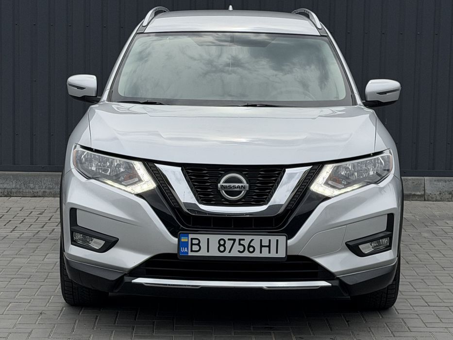 Nissan Rogue SV 2017 рік