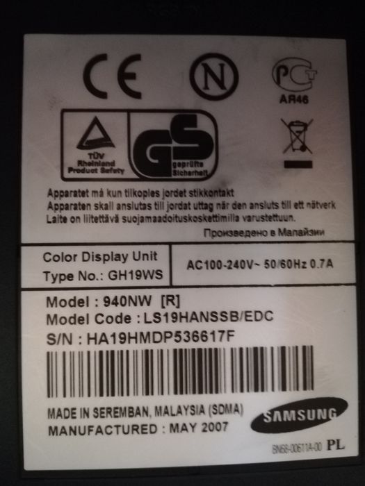 19-inch LCD Monitor (48 cm Diagonal), Samsung Brand (Resolution: 1440x900)64552036915843123