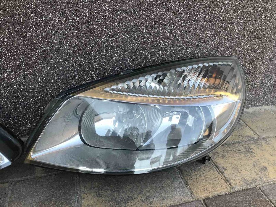 Фари Фара Renault Scenic  II Рено Сценік