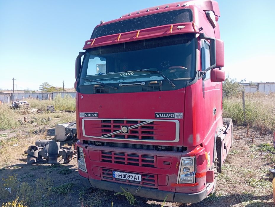 Продам Вольво Фш12,420 , КПП Автомат, двигатель D12D  по запчастям