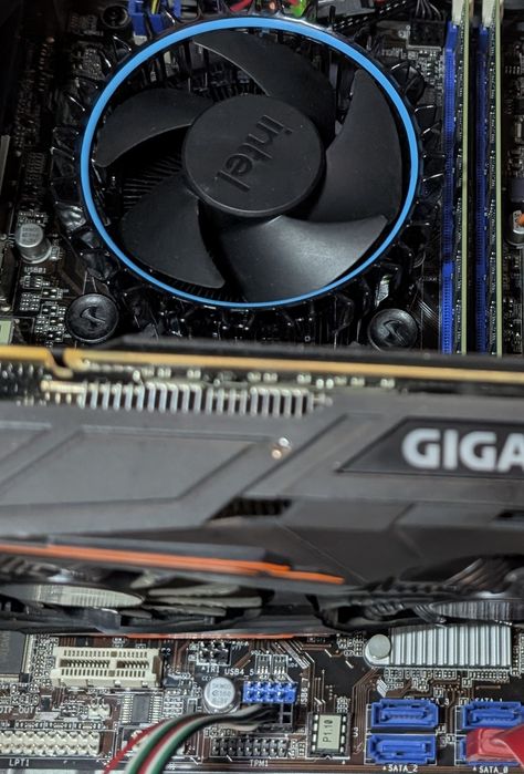 Komputer gamingowy GTX SSD Intel 16gb