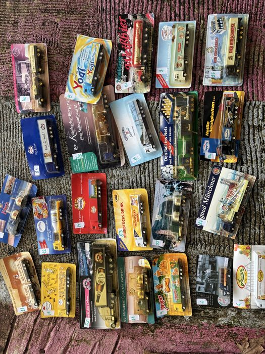 Caminhões de publicidade 1/87