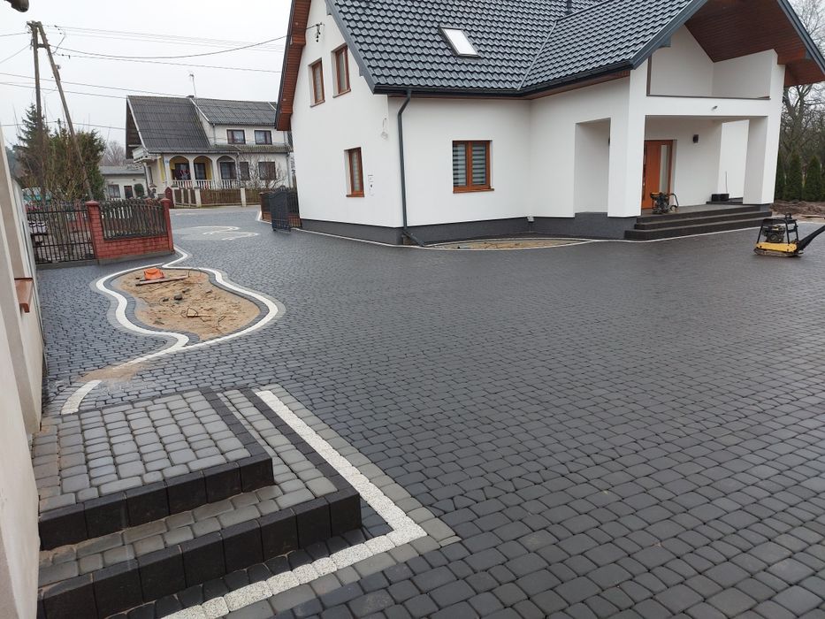 Układanie kostki brukowej