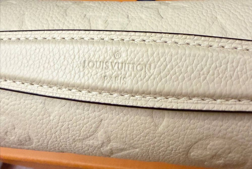 Сумка Louis Vuitton