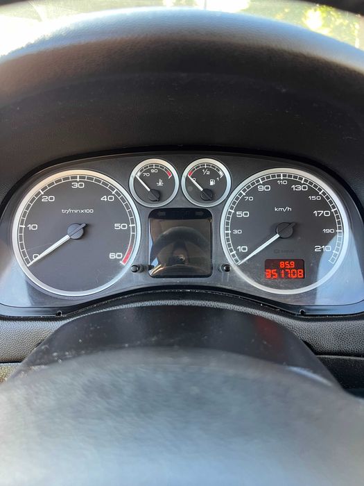 Peugeot 307 sw 2003 - espaçoso e economico