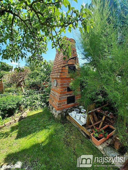 Uroczy dom letniskowy  nad rzeką Dziwną