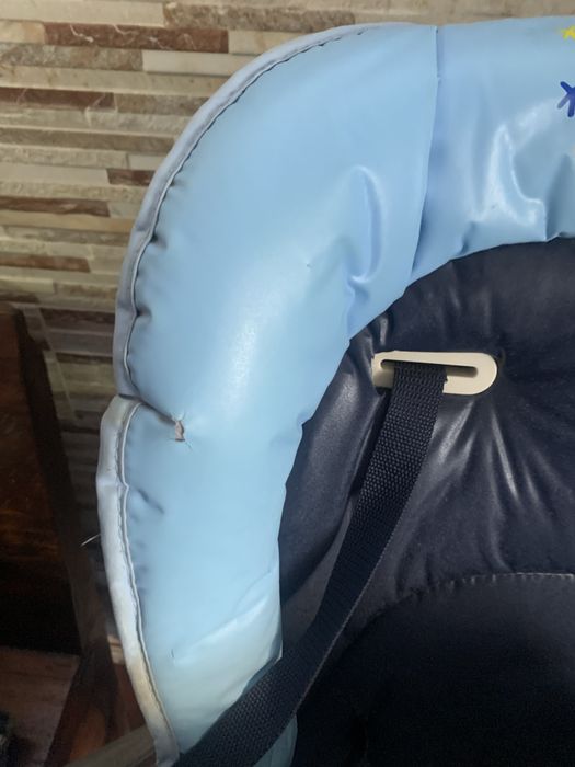 Vendo cadeira de comer pra bebe