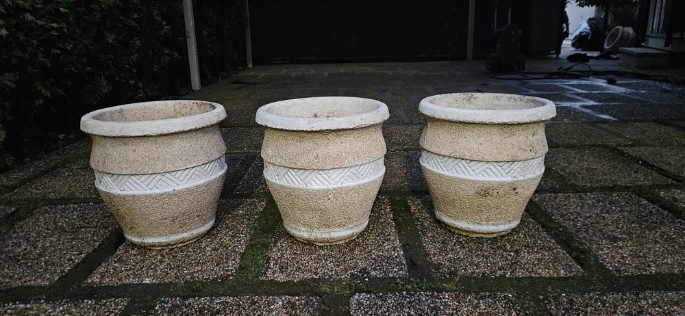 Conjunto de Vasos Decorativos / Floreiras para Jardim e Interior (Excelente Estado)