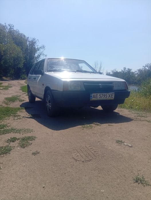 Продам автомобіль  ваз 2109.