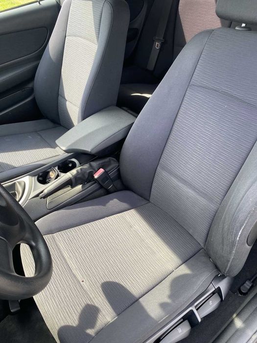 Оренда авто  BMW 116 з бензиновим двигуном 1.6, механіка.