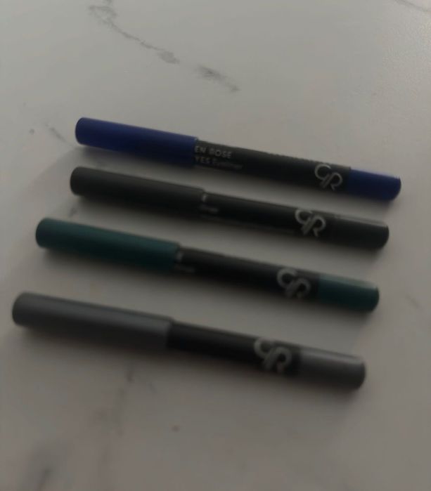 4 kredki do oczu Golden Rose