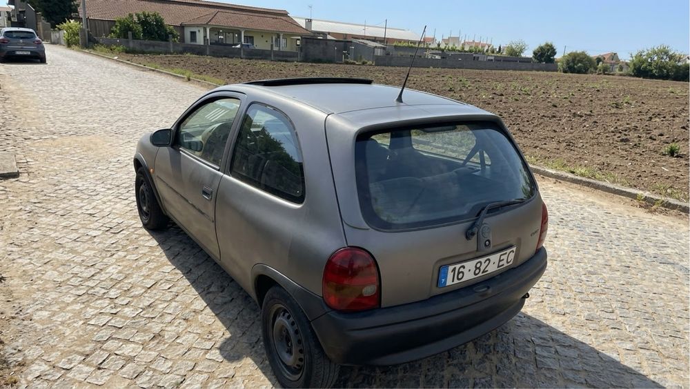Opel corsa B 1.5 gasoleo 5 lugares