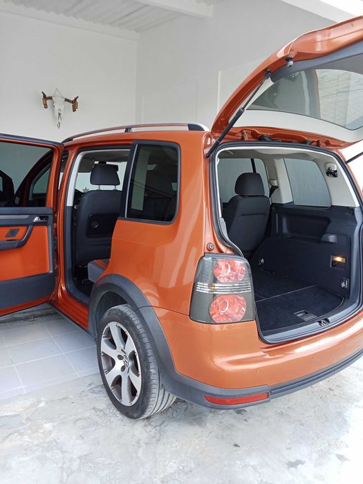 Vendo vw touran Cross