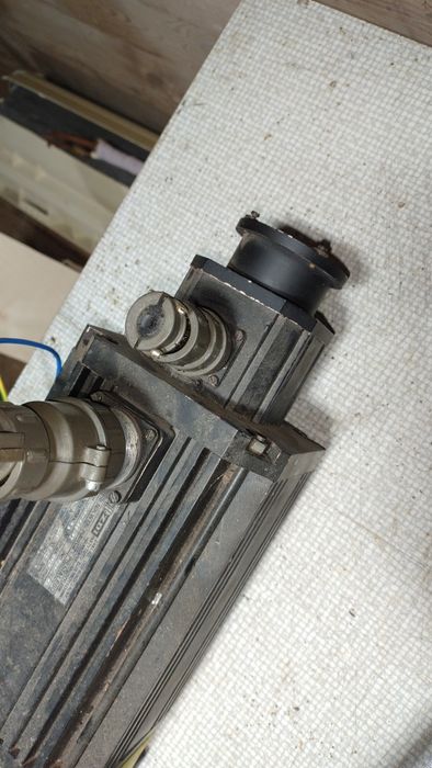 Silnik wrzeciona frezarki cnc