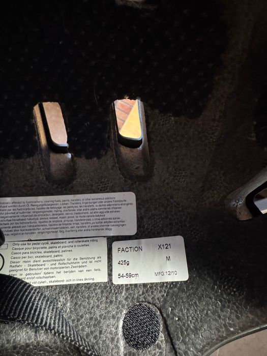 Kask Bell Rolki, Hulajnoga, Deskorolka, Wrotki, Snowboard