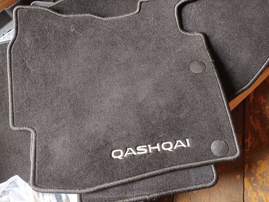 Nissan Qashqai 2020 Продам текстильні килимки в салон