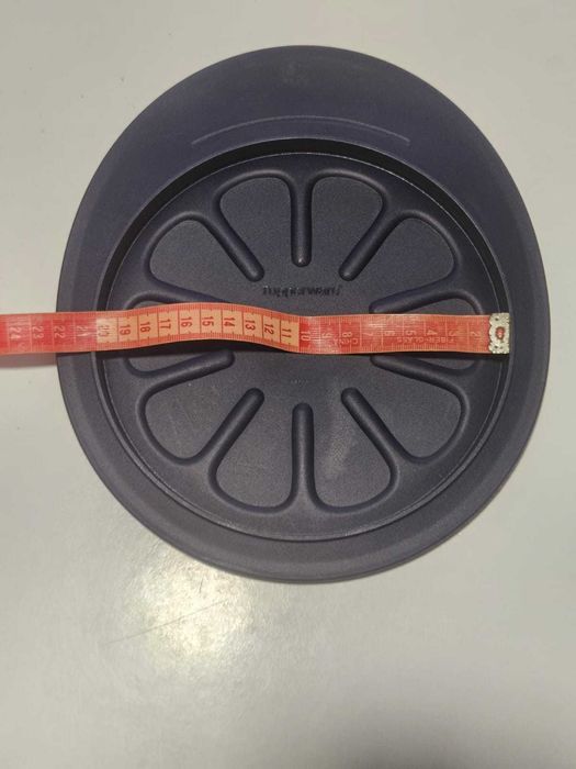 Tupperware Cake Stand447014576577597441