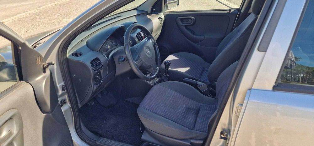 Fiat Linea 1.6 JTD - Gasóleo - 193.000 kms.