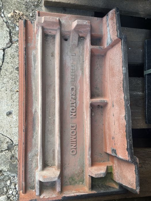 Dachówka ceramiczna domino , czarna matowa angoba , creaton