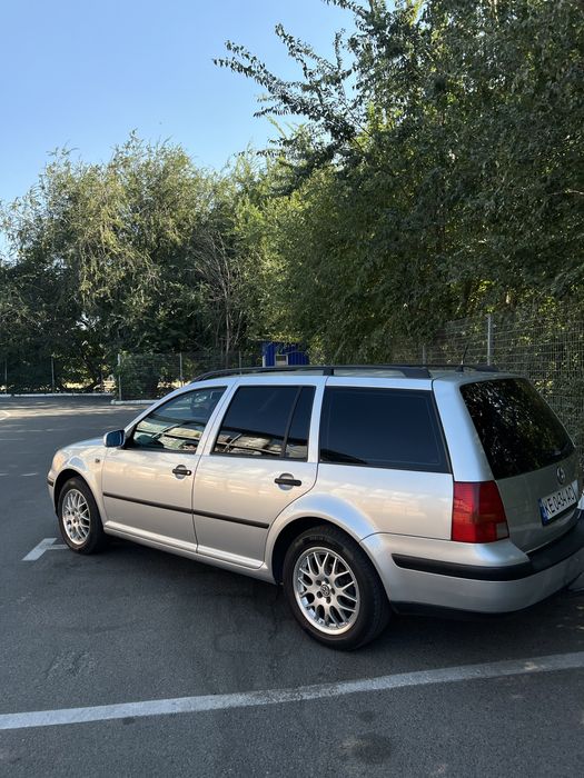 Продам Golf IV 1.6 16 кл.