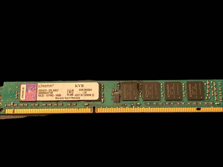 Caixa Cooler Master, motherboard, RAM, SSD e Power Supply