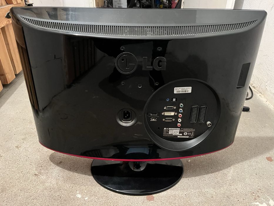 Monitor LG oraz TV 2w1